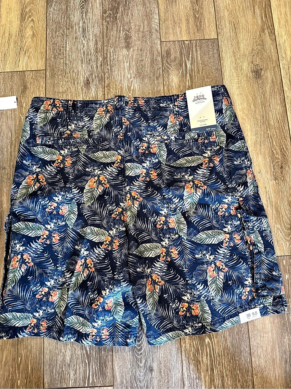 IZOD Saltwater Beachtown Short Floral Hybrid Shorts Blue & Orange Waist 38